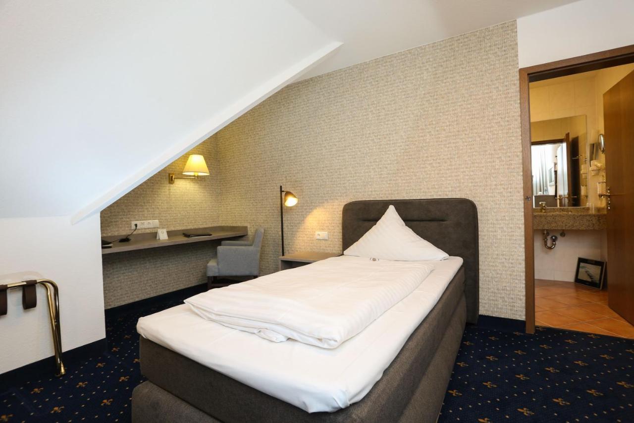 Hotel Zur Linde Kirchlinteln Dış mekan fotoğraf